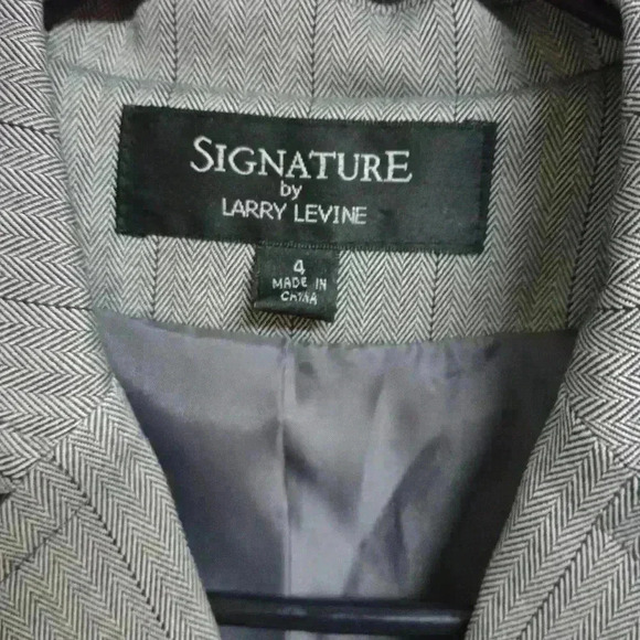 Signature By Larry Levine Blazer Women's Sz 4 Gray Preppy Work Wear Three Button - Picture 2 of 6